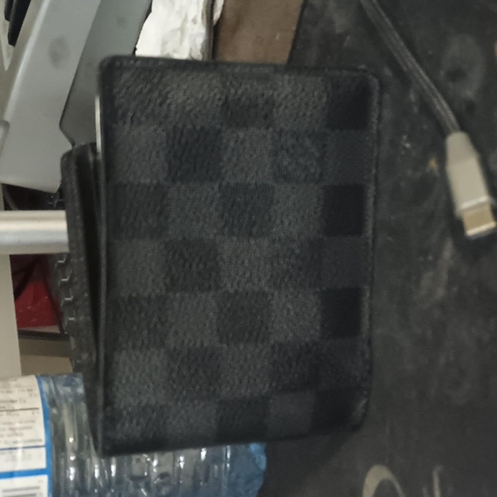 Louis Vuitton Checkered Black Wallet Louis Vuitton